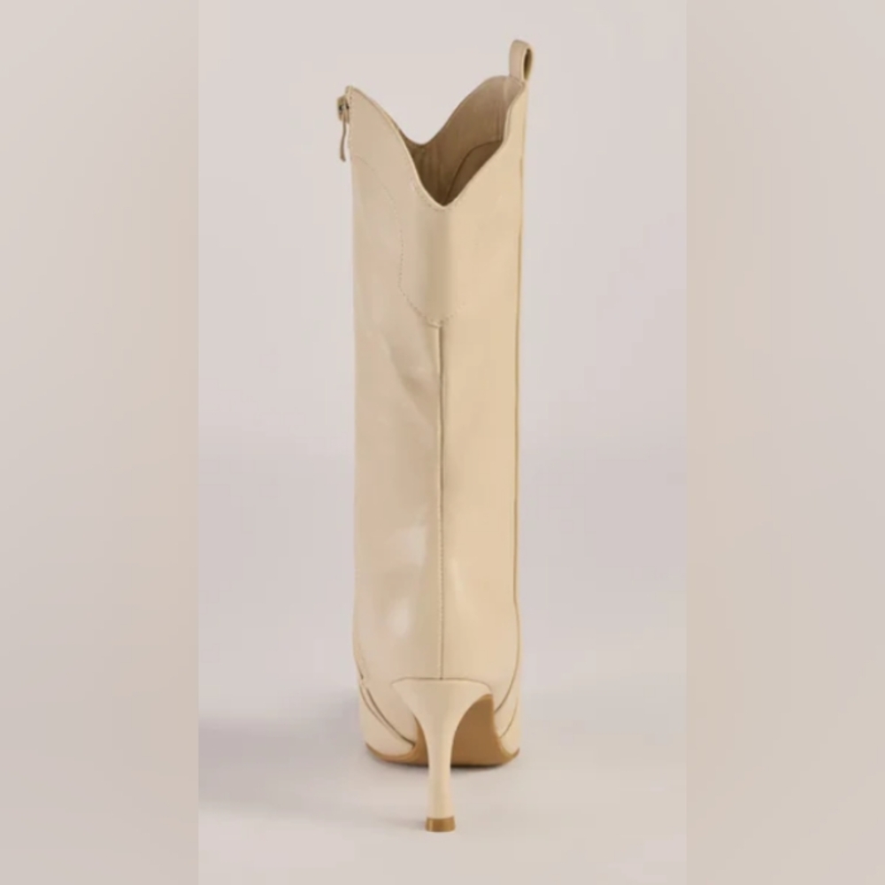 Elegant Cream Women's Boots - Picture 3 of 5